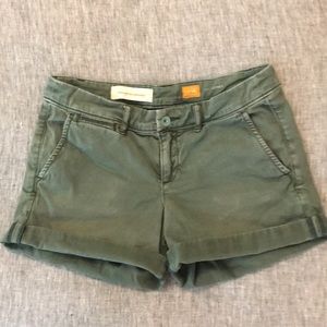 Anthropologie short